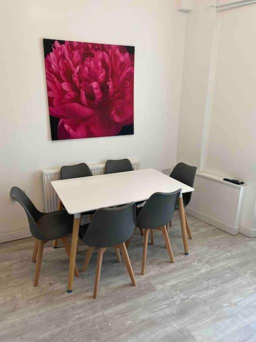 Bay - 5 Bed Townhouse Holiday home